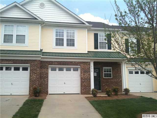 2472 Redmayne Lane - 1